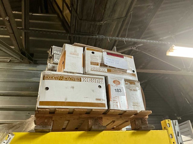 Murok partij diverse tegels - afbeelding 1 van  3