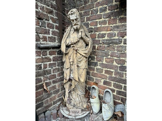 Muurdecoratie buiten, op aangeven van belga veilingen - afbeelding 3 van  7