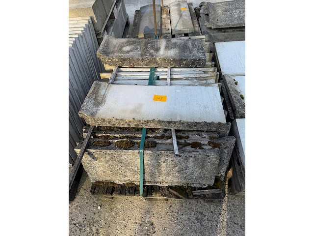 Muurkap beton - afbeelding 1 van  1