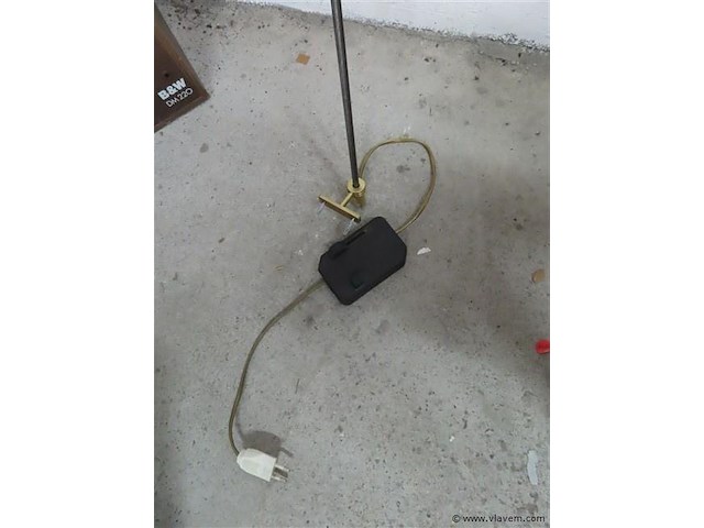 Muurlamp messing en glaspasta h 164cm - afbeelding 4 van  5