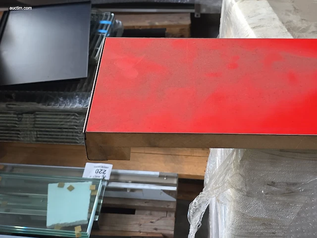 Muurshap rood isa - afbeelding 1 van  3