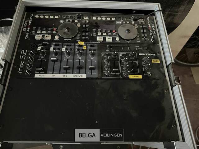 Muziek instalatie in flightcase - afbeelding 10 van  12