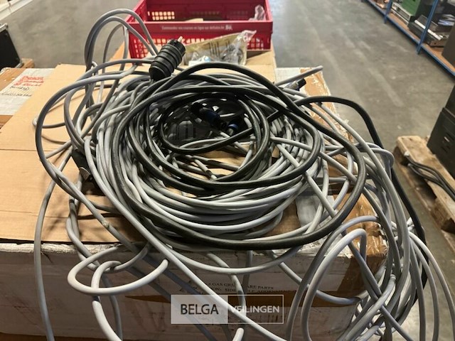Muziek instalatie in flightcase - afbeelding 11 van  12