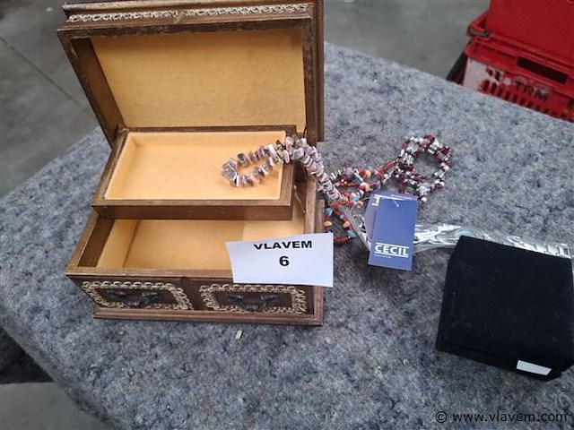 Muziekdoosje - afbeelding 1 van  2