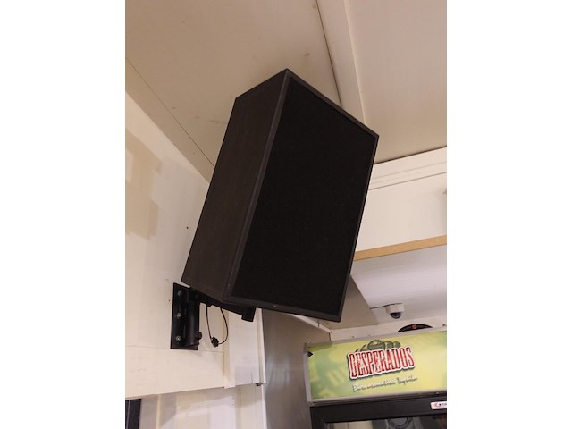 Muziekinstalatie + 4x geluidsbox - afbeelding 4 van  8