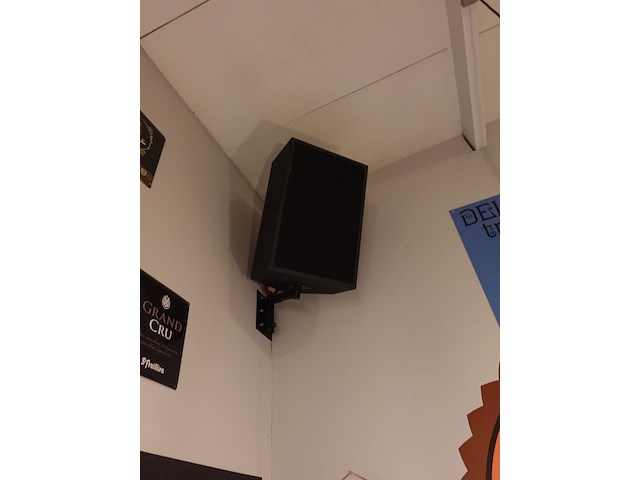 Muziekinstalatie + 4x geluidsbox - afbeelding 5 van  8