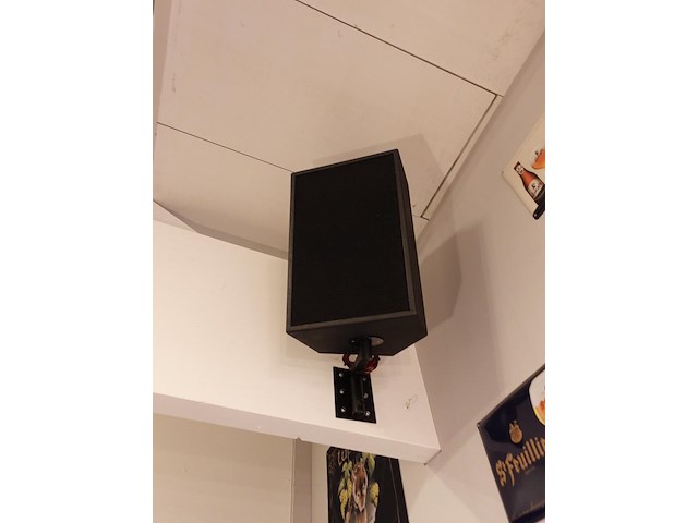 Muziekinstalatie + 4x geluidsbox - afbeelding 6 van  8