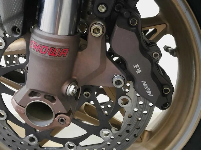 Mv augusta f4.s.750 motorfiets - afbeelding 13 van  29