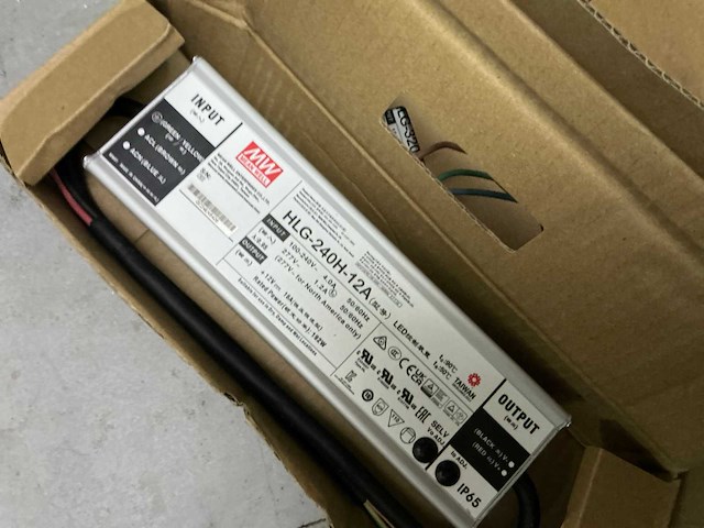 Mw diverse transformators (230x) - afbeelding 14 van  23