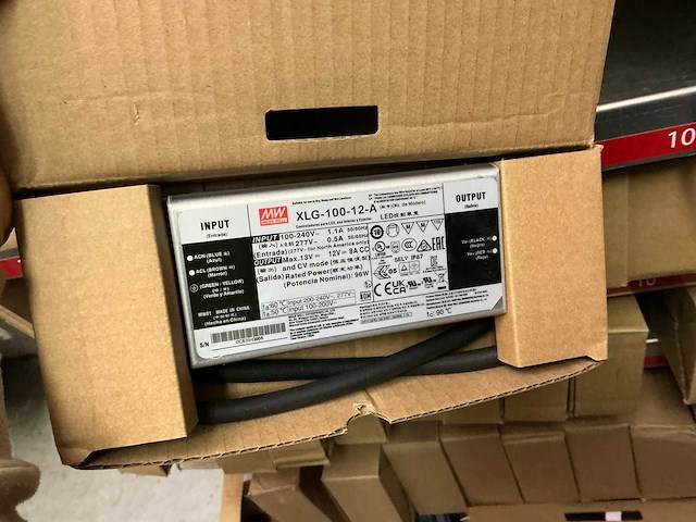 Mw diverse transformators (230x) - afbeelding 18 van  23