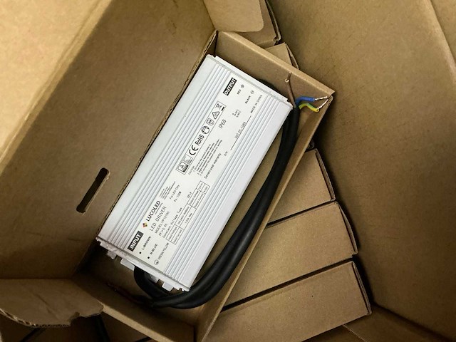 Mw diverse transformators (230x) - afbeelding 21 van  23