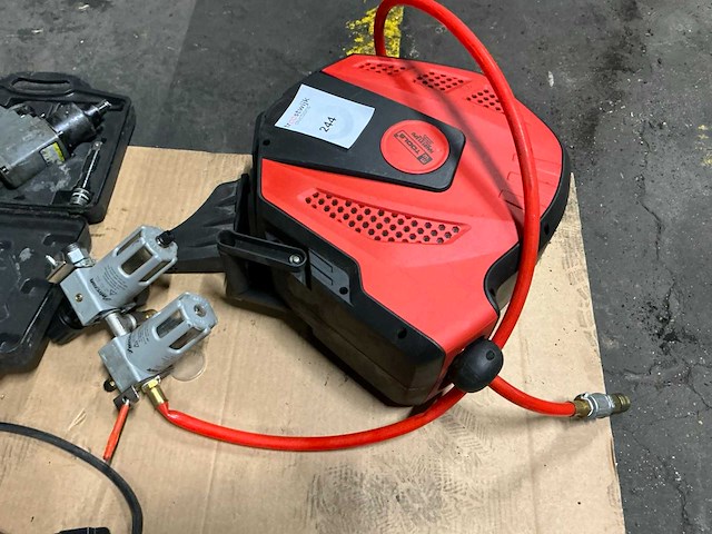 Mw tools halo1215pu luchtslanghaspel - afbeelding 2 van  3