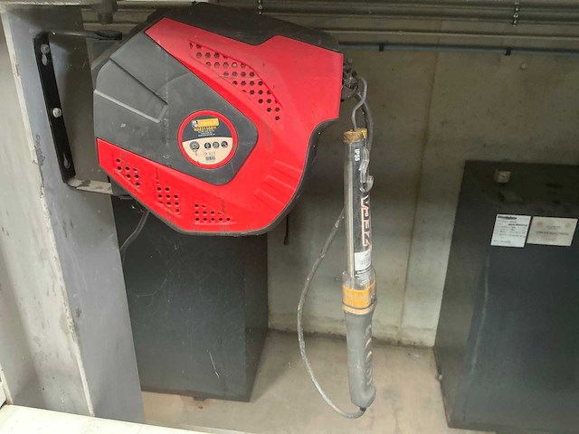 Mw tools kabelhaspel - afbeelding 1 van  3