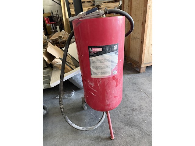 Mw tools mobiele zandstraalketel - afbeelding 1 van  3