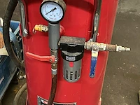Mw tools zandstraalketel - afbeelding 3 van  4