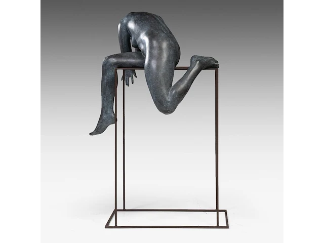 Myriam eyckens (1938), 'amazing', bronze sculpture on a metal stand, 2013 110 x 75 x 60 cm. (43.31 x 29.53 x 23.62 in.) - afbeelding 6 van  11