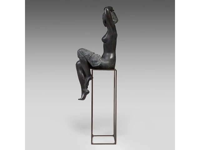 Myriam eyckens (1938), 'wake up', bronze sculpture on a metal stand 142 x 35 x 43 cm. (55.90 x 13.77 x 16.92 in.) - afbeelding 7 van  22