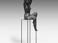 Myriam eyckens (1938), 'wake up', bronze sculpture on a metal stand 142 x 35 x 43 cm. (55.90 x 13.77 x 16.92 in.)