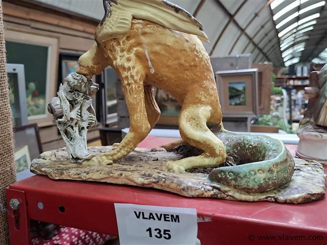 Mythisch figuur - afbeelding 1 van  2