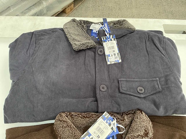 Mz72 diverse outdoor vesten heren (10x) - afbeelding 3 van  6