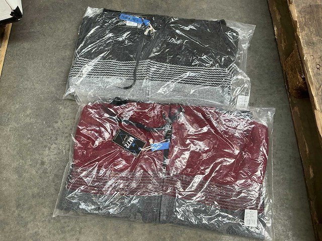 Mz72 diverse vest/fleece (7x) - afbeelding 1 van  4