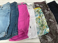 Mz72 en t-traxx diverse shorten (ca. 68x) - afbeelding 5 van  10