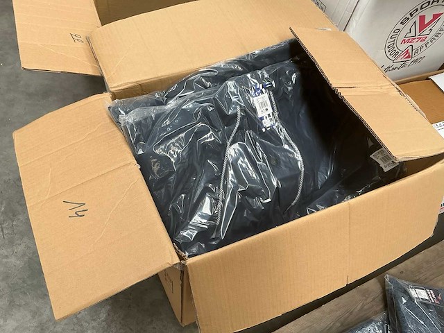 Mz72 liennel jassen dames/heren (ca. 14x) - afbeelding 4 van  4