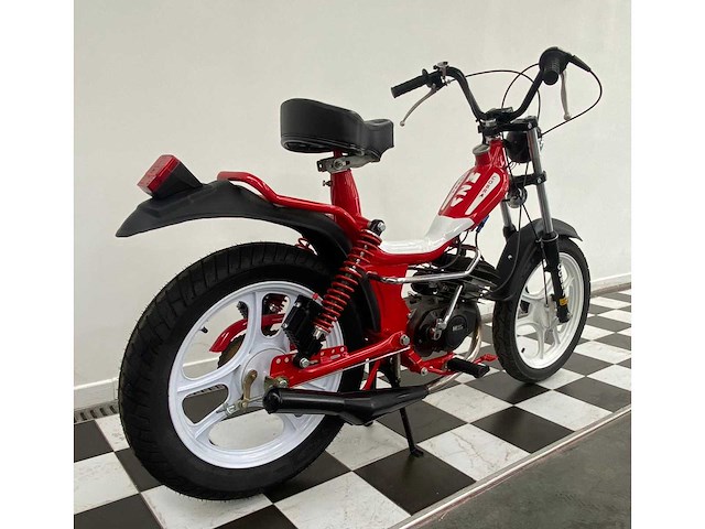 Mzv cobra 50 4-versnellingsbak motorfiets - afbeelding 4 van  9