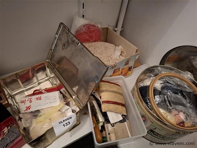 Naaigerief - afbeelding 2 van  2