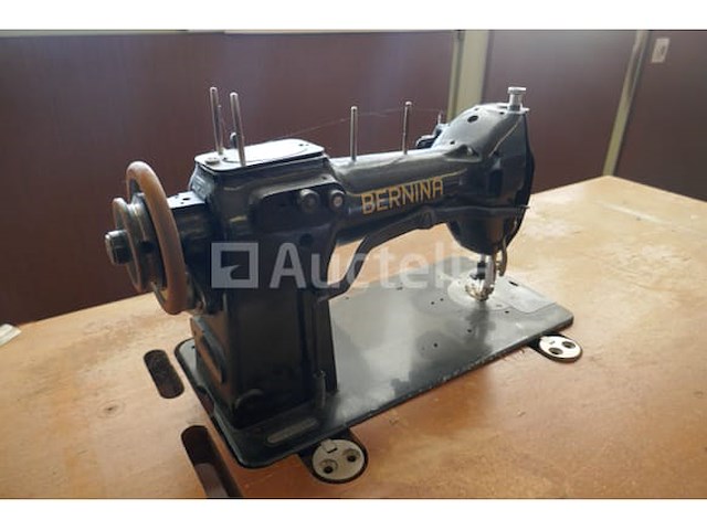 Naaimachine bernina - afbeelding 1 van  6