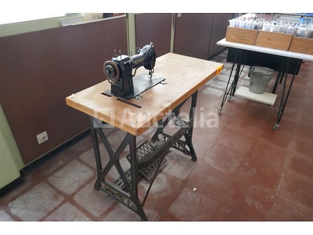 Naaimachine bernina - afbeelding 2 van  6