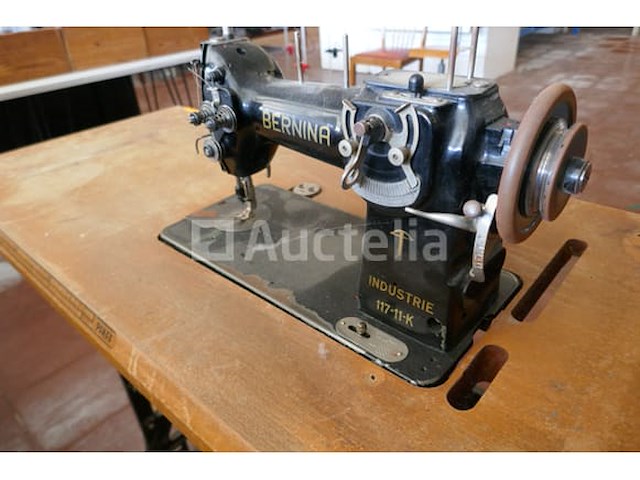 Naaimachine bernina - afbeelding 6 van  6
