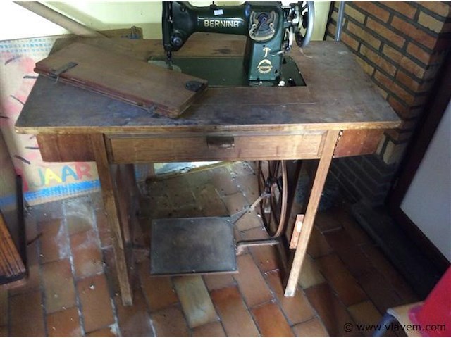 Naaimachine bernina - afbeelding 1 van  3