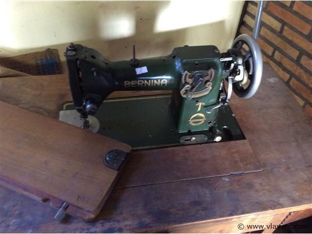 Naaimachine bernina - afbeelding 2 van  3