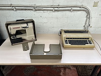 Naaimachine en schrijfmachine - afbeelding 1 van  4