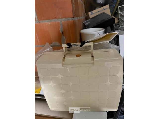 Naaimachine lewenstein - afbeelding 3 van  3