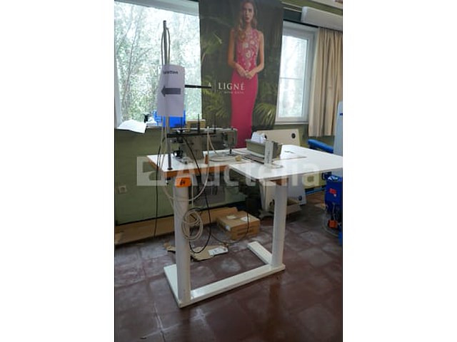 Naaimachine refrey - afbeelding 5 van  6