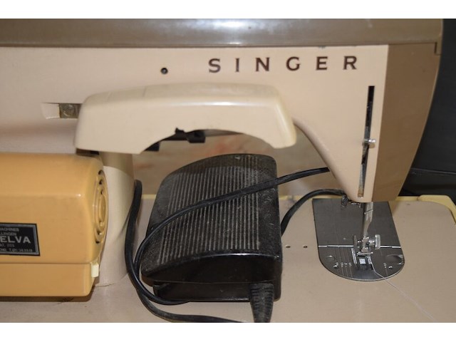 Naaimachine singer - afbeelding 2 van  3