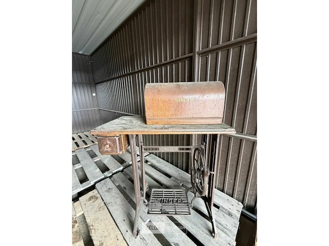 Naaimachine singer - afbeelding 8 van  8