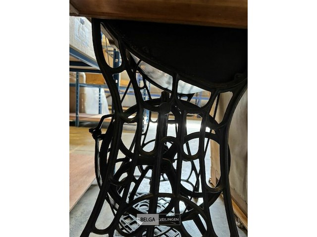 Naaimachine tafel - afbeelding 3 van  11