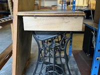 Naaimachine tafel - afbeelding 5 van  11