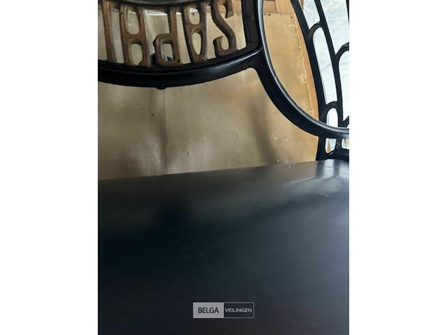 Naaimachine tafel - afbeelding 11 van  11