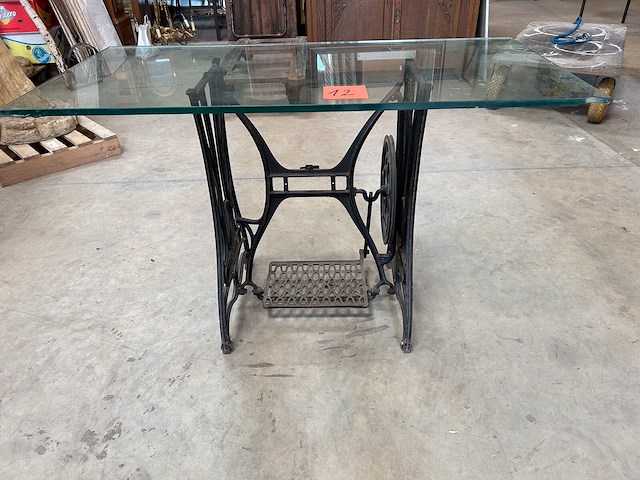 Naaimachine tafel - afbeelding 2 van  3