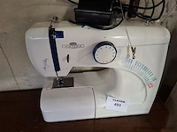 Naaimachine - afbeelding 1 van  1