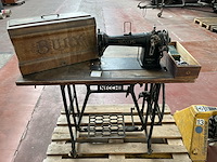 Naaimachine - afbeelding 1 van  6