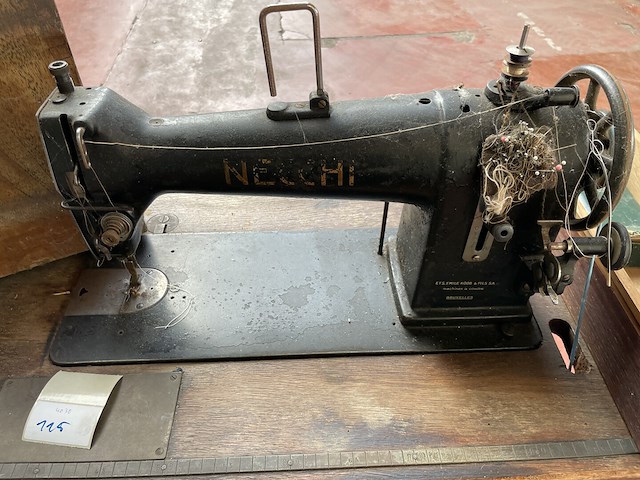 Naaimachine - afbeelding 2 van  6