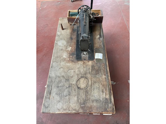 Naaimachine - afbeelding 5 van  6