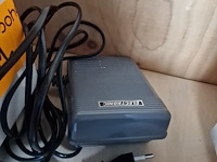 Naaimachines en toebehoren - afbeelding 2 van  18