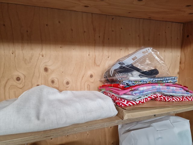 Naaimachines en toebehoren - afbeelding 3 van  18