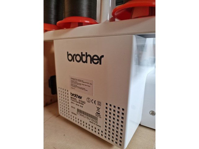 Naaimachines en toebehoren - afbeelding 17 van  18